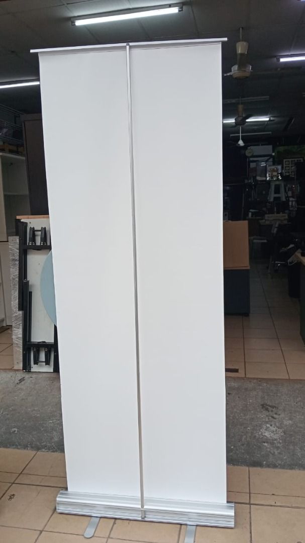 Blank Roll Up Stand Banner Display Code:BD-04, Furniture & Home Living ...