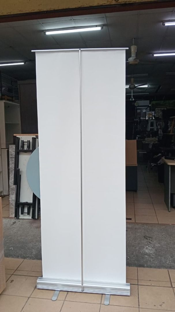 Blank Roll Up Stand Banner Display Code:BD-04, Furniture & Home Living ...