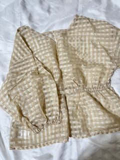 (Category: ) located in . Submitted by aisyh.preloved (Listing ID 1470859975, Image 1). Description: .