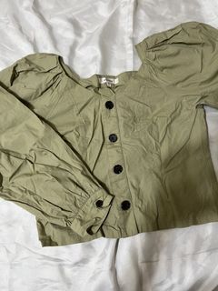 (Category: ) located in . Submitted by aisyh.preloved (Listing ID 1470834255, Image 1). Description: .