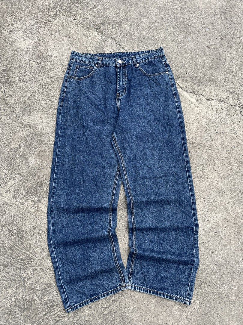 blue baggy pants (Category: Jeans) located in Manila. Submitted by heironjay140351 (Listing ID 1470902616, Image 2). Description: waist -35-36 lenght - 43 thigh - 15 hem - 10 hard denim makapal tela .