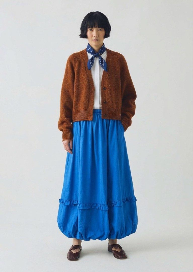 Blue Bubble Long Skirts (Category: Skirts) located in Manila. Submitted by morningthrifters (Listing ID 1470894811, Image 1). Description: 📝Blue Bubble Long Skirts. You can be a playful with your ootd. Comfy to wear, garterized waist 📍Pateros Metro Manila 🚚 Jnt / Lalamove / Pickup 📐 Size garterized 25-34 💗 Second time buyers has a free item, follow me to get updated. ⚠️ Please make sure you want this item before purchasing, Feel free to ask 