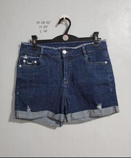 (Category: ) located in . Submitted by franinnashop (Listing ID 1470849876, Image 1). Description: .