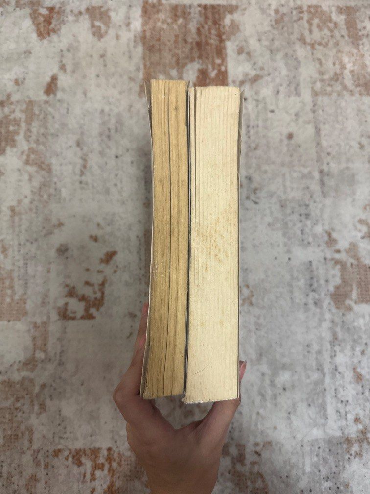 [BOOK BUNDLE] 2 Books (Category: Storybooks) located in Manila. Submitted by tkilla (Listing ID 1470823287, Image 3). Description: BUY 1 TAKE 1 BUNDLE!.