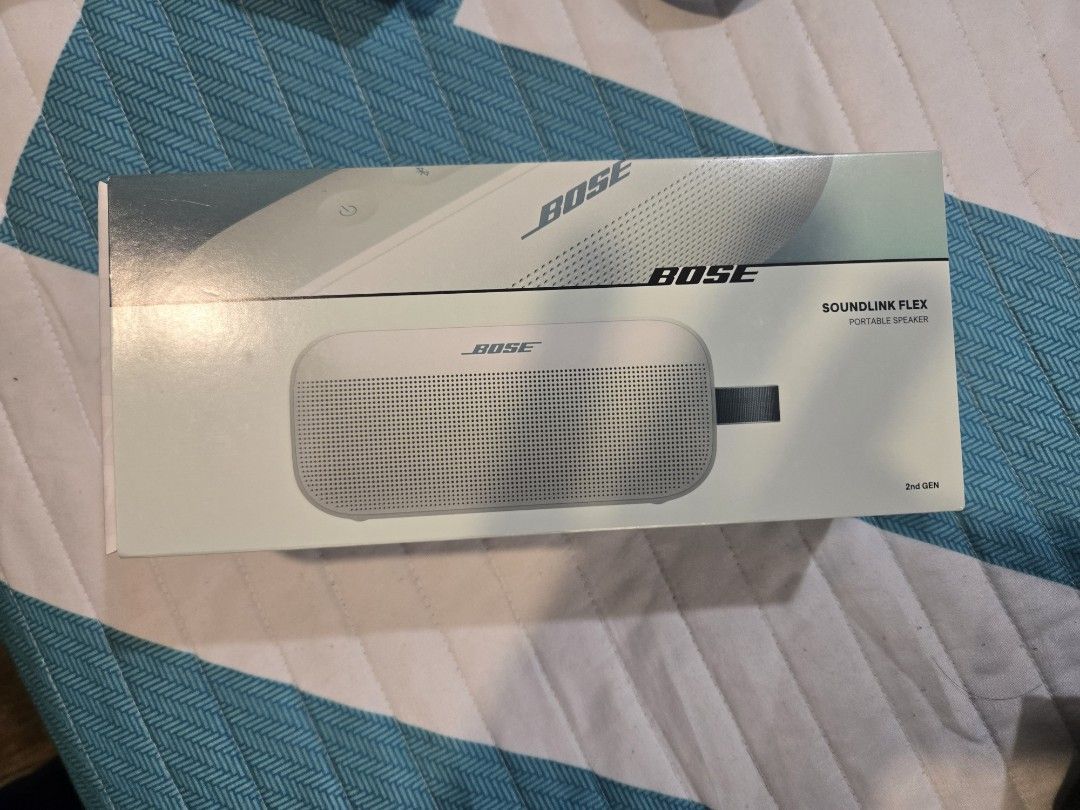 Bose SoundLink Flex 2nd Gen Portable Speaker (Category: Soundbars, Speakers & Amplifiers) located in Muntinlupa City. Submitted by nathanield.cruz (Listing ID 1470809977, Image 1). Description: - Model: Bose SoundLink Flex Portable Speaker (2nd Generation) - Condition: Brand new, factory-sealed, 100% unopened box - Color: White - Connectivity: Seamless Bluetooth pairing with iPhone, Android, and Spotify - Design: Compact, rugged, and built for ou