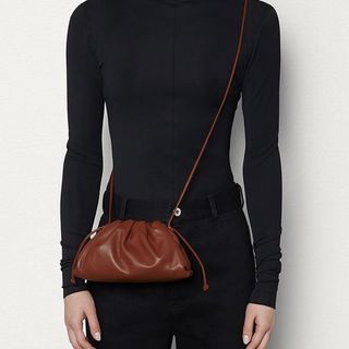 （分類：）位於 。 由 shopaholic628 提交（商品編號 1470750426，圖片 1）。簡介： 。