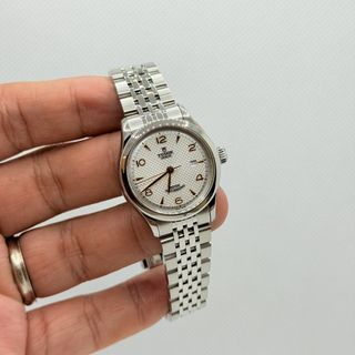 Tudor Collection item 2