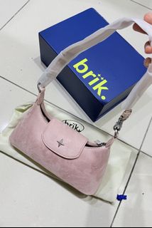 (Category: ) located in . Submitted by yesss.preloved (Listing ID 1470832960, Image 1). Description: .
