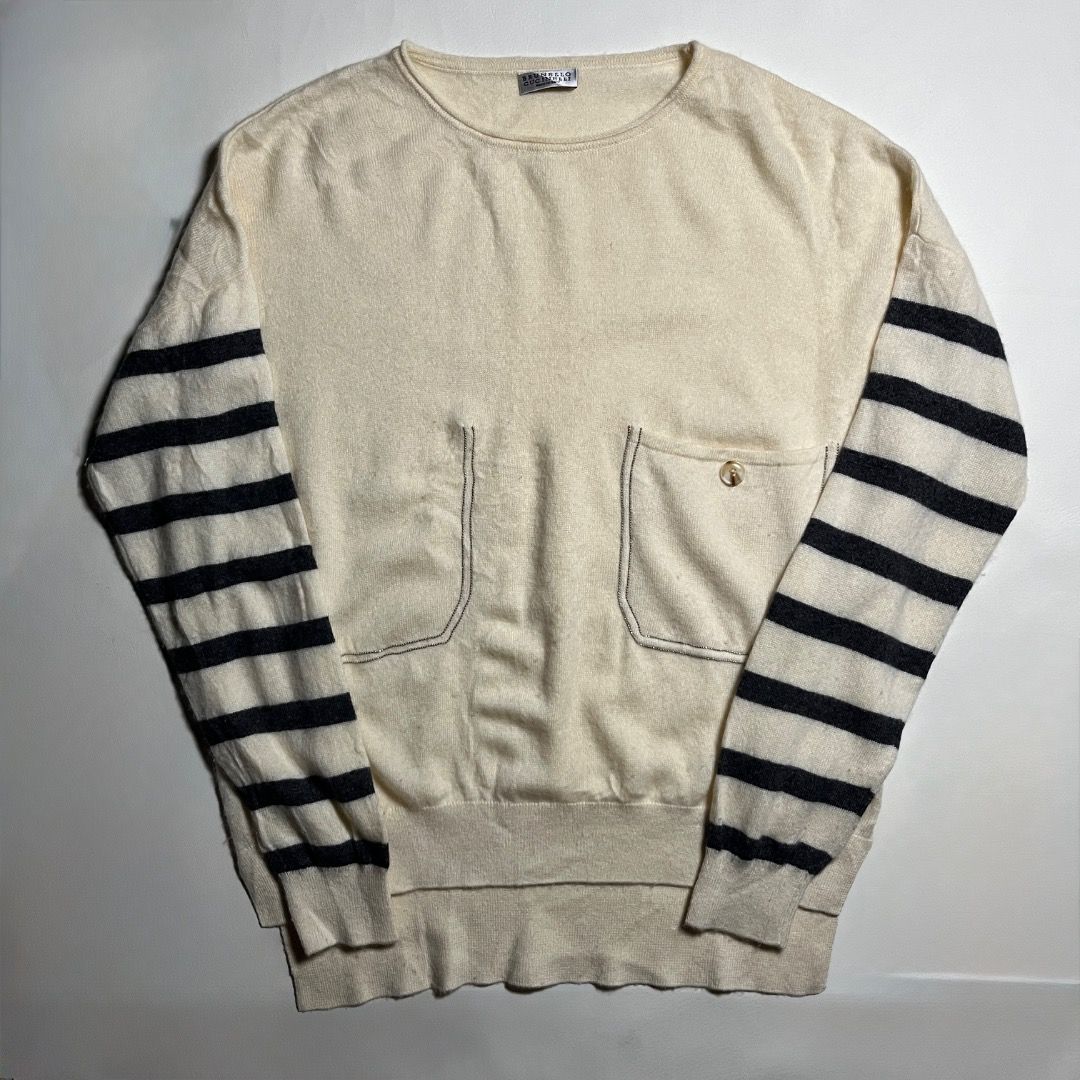 Brunello Cucinelli Cashmere Wool Sweater (Category: Coats, Jackets and Outerwear) located in Caloocan City. Submitted by achilles_grails (Listing ID 1470841400, Image 1). Description: - Brand: Brunello Cucinelli - Material: 100% Pure Cashmere - Color: Cream / Off-white - Style: Luxury knit sweater - Condition: Excellent pre-owned condition with original tags intact - Made in Italy - Extremely soft, lightweight, and warm.