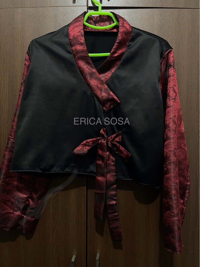 BTS ARIRANG HANBOK (TOP ONLY) (Category: Longsleeves) located in Manila. Submitted by lalalisa008 (Listing ID 1470910678, Image 1). Description: Fit to Med-Large Lenght: 18inches Width: 22inches.