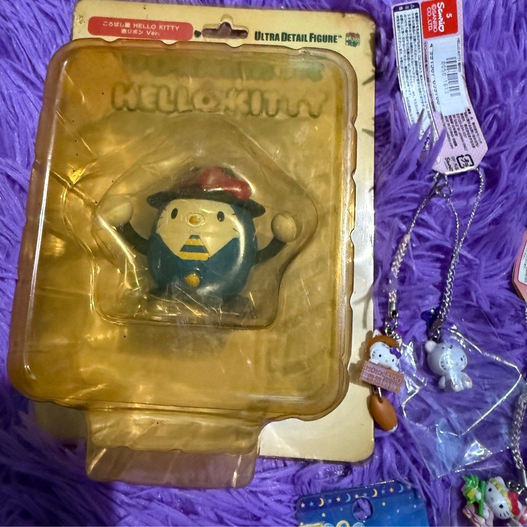 Bundle Hello Kitty (Category: Kids Toys) located in Manila. Submitted by kuromixx_ (Listing ID 1470889072, Image 2). Description: Nees wash hk plush .