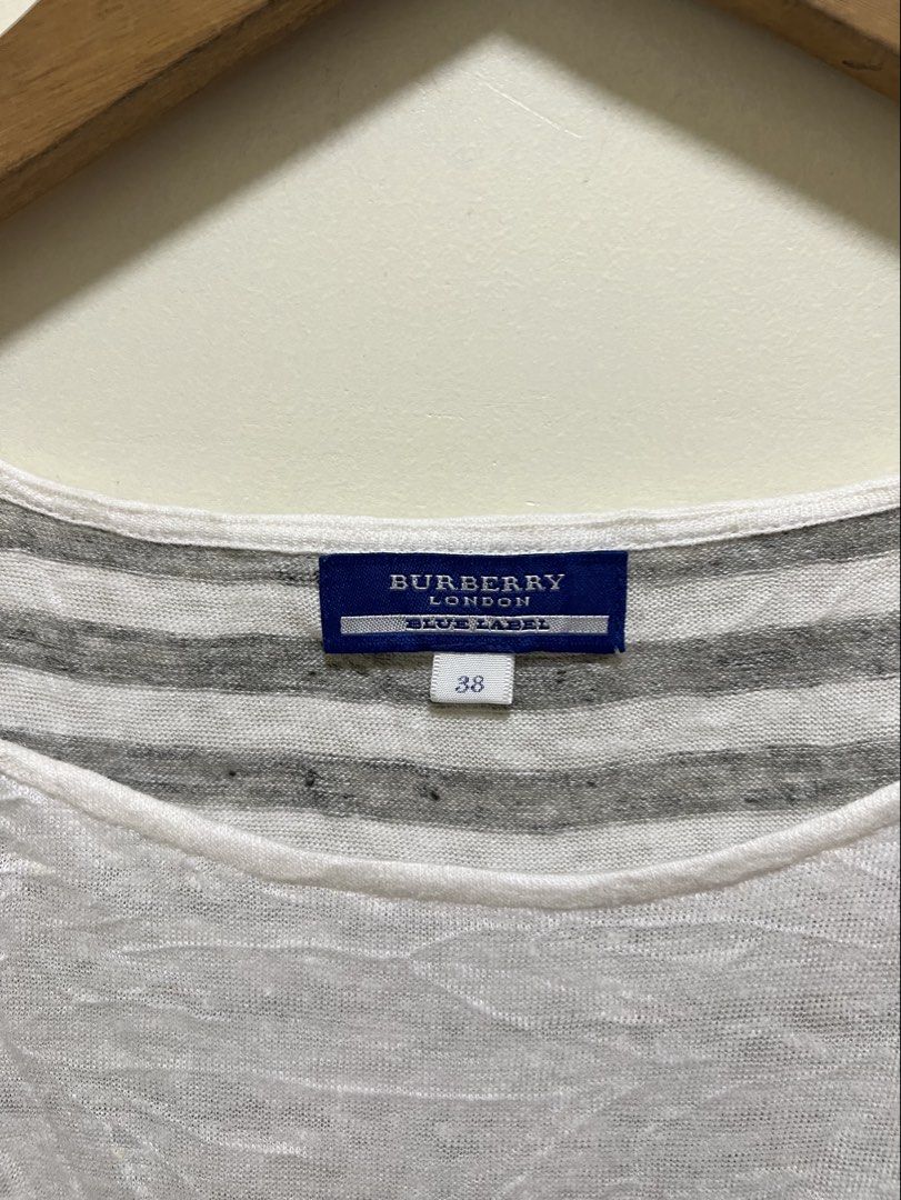 Burberry Blue Label White Sleeveless (Category: Luxury Apparel) located in Manila. Submitted by thriftpoint99 (Listing ID 1470815142, Image 2). Description: 19.5x22 No issue Excellent condition.