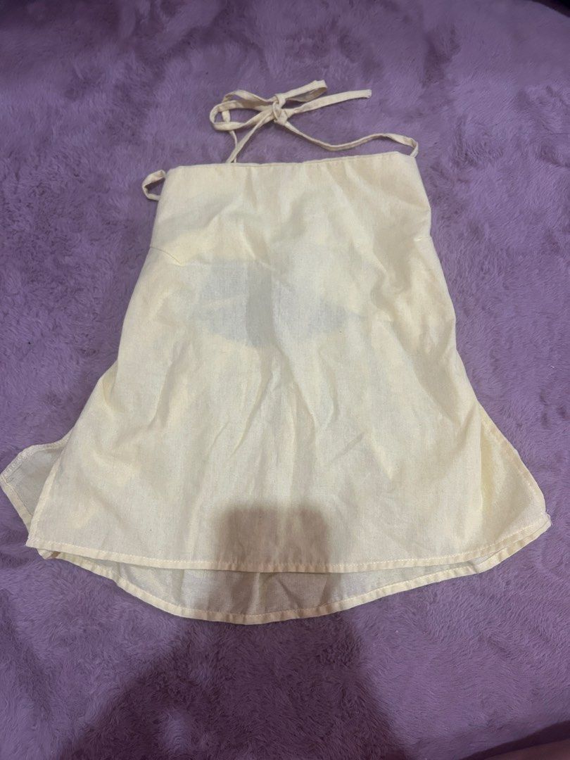 butter yellow backless top (Category: Sleeveless) located in Manila. Submitted by divalicious_ (Listing ID 1470808686, Image 2). Description: 🧺 only used once – just needs a bit of love (steaming / ironing) 🪡 no defects! 💌 could wear as a halter too ! 🧷 size: xs to medium (adjustable) 📬 mop: gcash 📦 mod: lalamove (buyer shoulders shipping fee) seller will not liable for any shipping-related issues. .