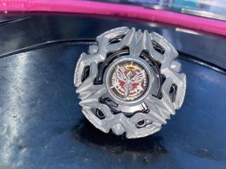 （分類：）位於 。 由 beyblade_collector_kreeek22 提交（商品編號 1470787368，圖片 1）。簡介： 。