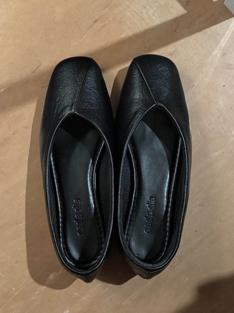 Cada Dia - Alba Flats in Sombria (Category: Flats & Sandals) located in Davao. Submitted by mgnmm (Listing ID 1470840082, Image 2). Description: Size 5 Used once only. Size is too snug for my wide feet. Loc: Davao City Free SF.