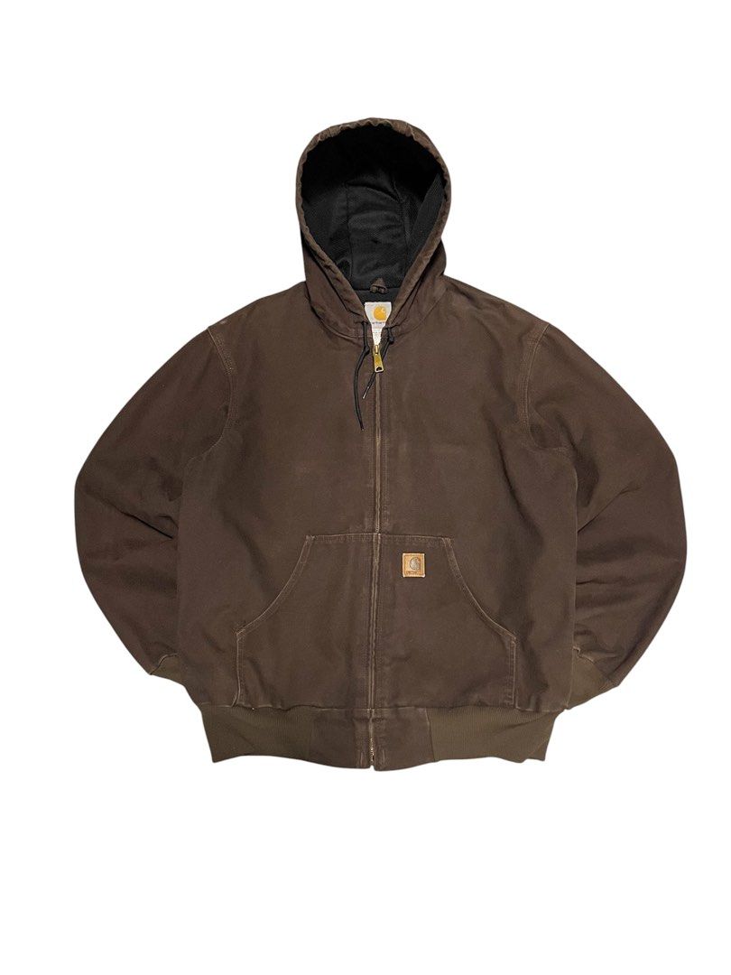 Carhartt Active Jacket DKB (Category: Coats, Jackets and Outerwear) located in Antipolo. Submitted by vintagethrifttonshop (Listing ID 1470900380, Image 1). Description: Carhartt Active Dkb 2009 release 🛠️ -Width 23 -Length 27 -Length sleeve 26 -Good condition -Color rate 9/10 -Price 15,000 🏷️ Dm to purchase! 📥.