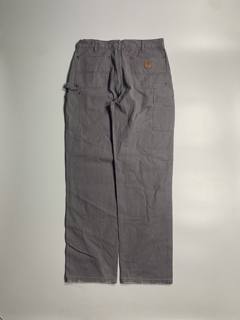 CARHARTT CARPENTER DOUBLE KNEE (32) (Category: Jeans) located in Dinalupihan. Submitted by bigboythrift7 (Listing ID 1470861586, Image 2). Description: CARHARTT DOUBLE KNEE SIZE : 32 DIMES : 34x43 OPEN HOLE : 8 GOOD CONDITION ₱2850+SHIPPING LOCATION DINALUPIHAN,BATAAN .