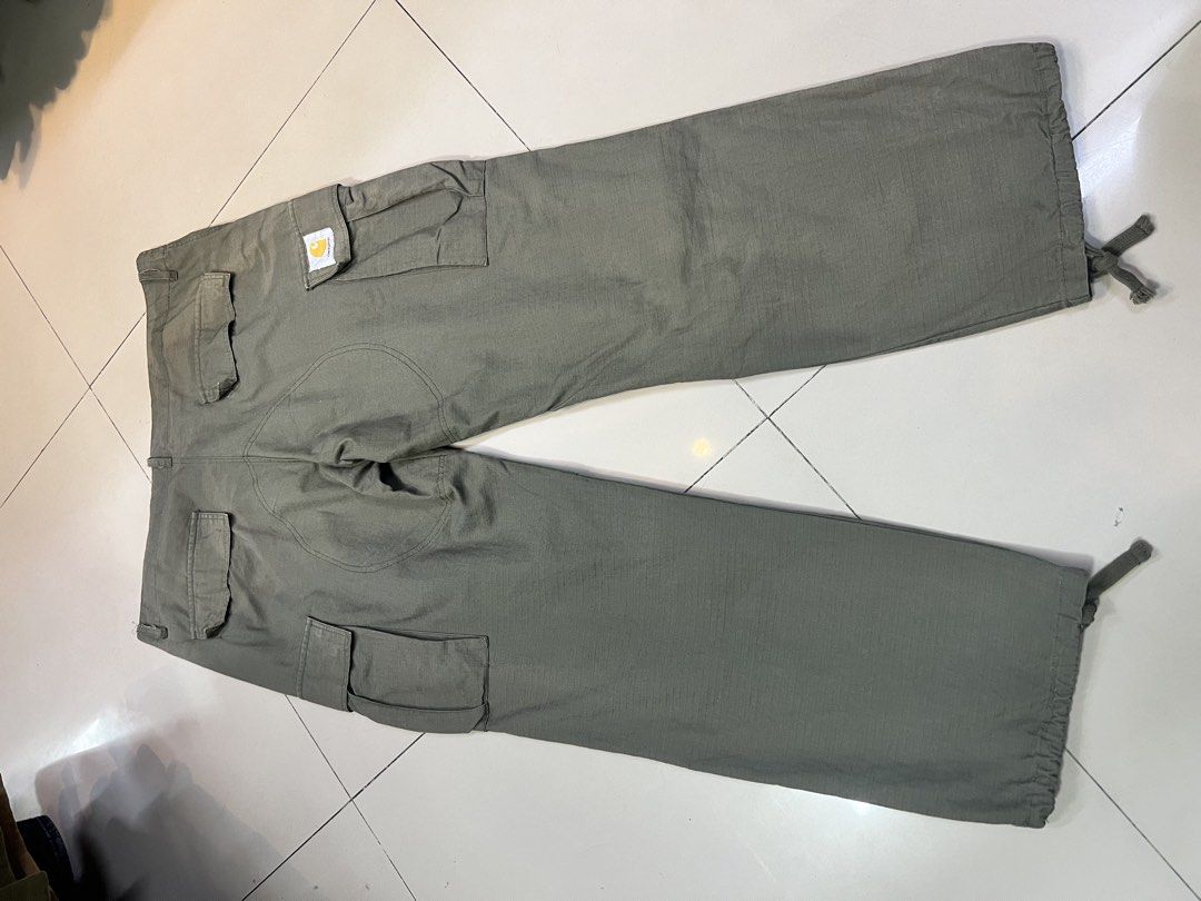 Carhartt Green Cargo Pants Ripstop Adjustable Cuffs (Category: Trousers) located in Manila. Submitted by irenekaren57943 (Listing ID 1470809233, Image 3). Description: 𒊹︎ Carhartt Green Cargo Pants Ripstop Adjustable Cuffs ➤ 𝟑𝟔-𝟑𝟖 𝐖𝐚𝐢𝐬𝐭| 𝟑𝟖 𝐋𝐞𝐧𝐠𝐭𝐡 ➤ 𝟗.𝟓 | 𝐄𝐱𝐜𝐞𝐥𝐥𝐞𝐧𝐭 ➤ 𝐈𝐬𝐬𝐮𝐞: 𝐍𝐚𝐬𝐚 𝐩𝐢𝐜. .