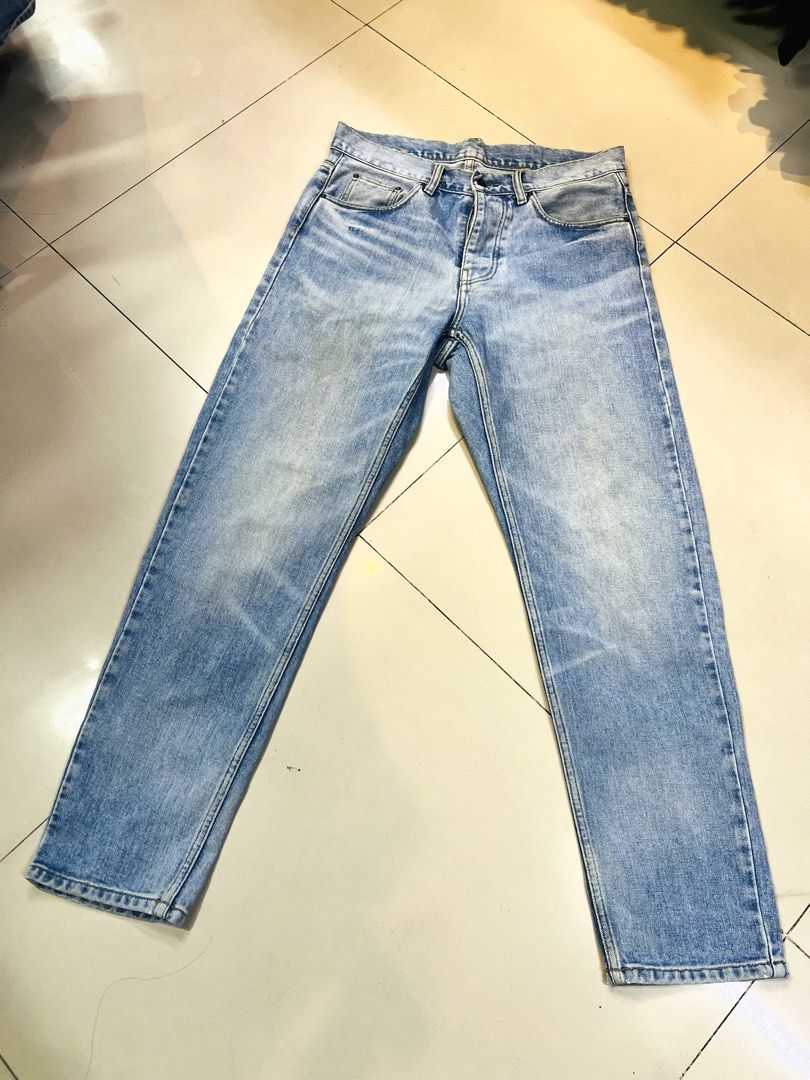 Carhartt Light Blue Denim Jeans (Category: Jeans) located in Manila. Submitted by irenekaren57943 (Listing ID 1470794634, Image 2). Description: 𒊹︎Carhartt WIP Newel Pant Blue Denim Jeans ➤ 33-34 𝐖𝐚𝐢𝐬𝐭| 41 𝐋𝐞𝐧𝐠𝐭𝐡 (𝟑𝟎 𝐨𝐧 𝐓𝐚𝐠) ➤ 𝟗.𝟓 | 𝐄𝐱𝐜𝐞𝐥𝐥𝐞𝐧𝐭 ➤ 𝐍𝐞𝐞𝐝 𝐖𝐚𝐬𝐡‼️ .