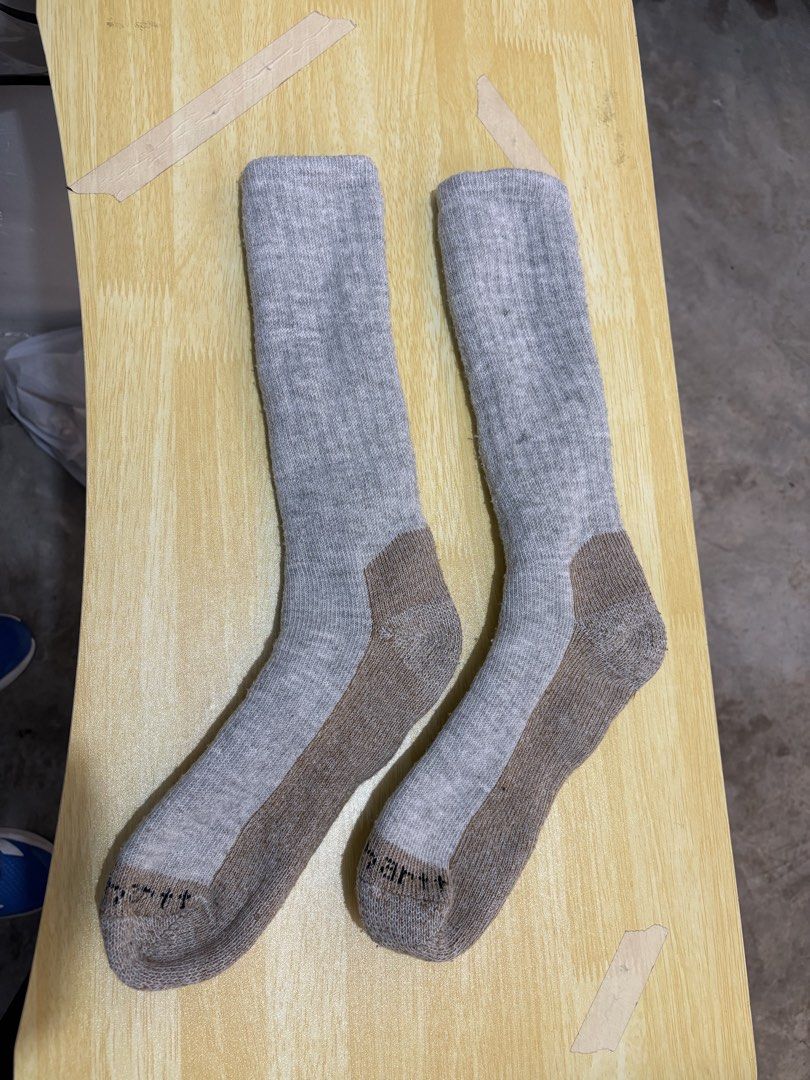 Carhartt Socks (adult) (Category: Socks) located in Echague. Submitted by jake_rc (Listing ID 1470753577, Image 1). Description: Carhartt Socks (adult) Makapal Adult size Price 450 plus SF.
