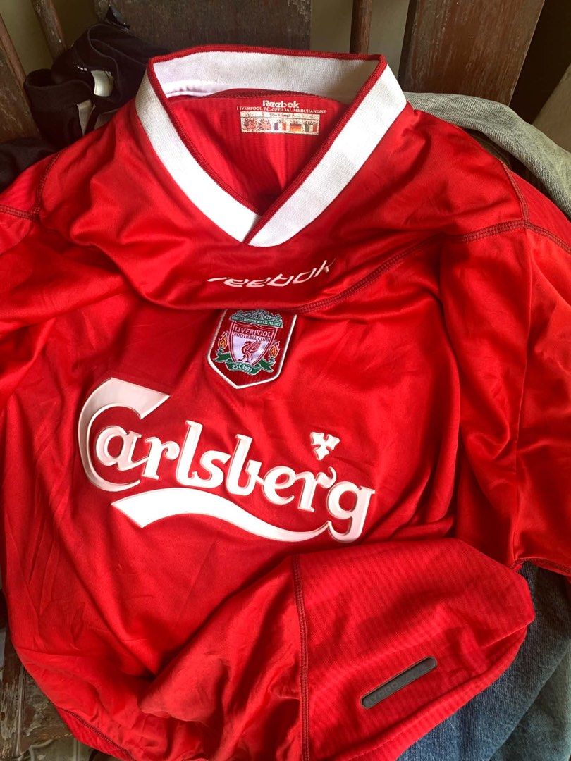 Carlsberg Jersy (Category: Activewear) located in Tagbina. Submitted by maxy123_490 (Listing ID 1470890990, Image 1). Description: Excellent condition Sign if used Details posted.