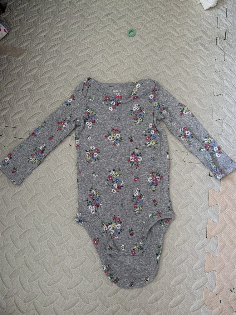 Carter Onesie (Category: Babies & Kids Fashion) located in Cebu City. Submitted by mommyarlyn73 (Listing ID 1470789886, Image 1). Description: .