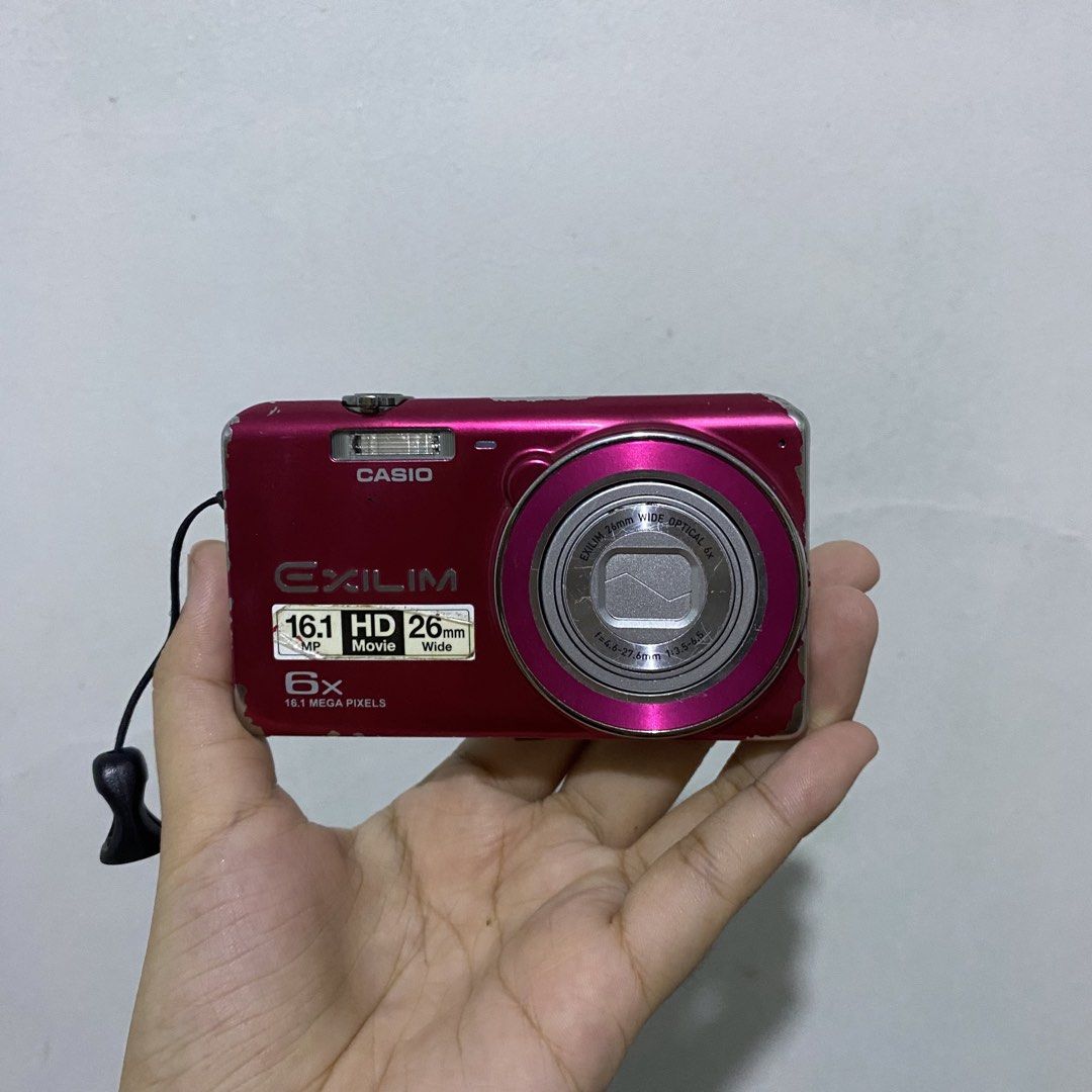casio exilim zs20 | pink digicam 📸 (Category: Cameras) located in Tarlac. Submitted by jelugh (Listing ID 1470870968, Image 1). Description: 🏷️3k [negotiable] | Casio Exilim zs20 in pink₊˚📸🩷⊹ body condition: 7/10 — body chipped paint issue/s: minimal lcd burn inclusion: — camera unit — charger — battery — sd — stickers no return/ refund/ exchange/ cancel 💌. sample shots below— straight from the camera 🙂‍↕️ .
