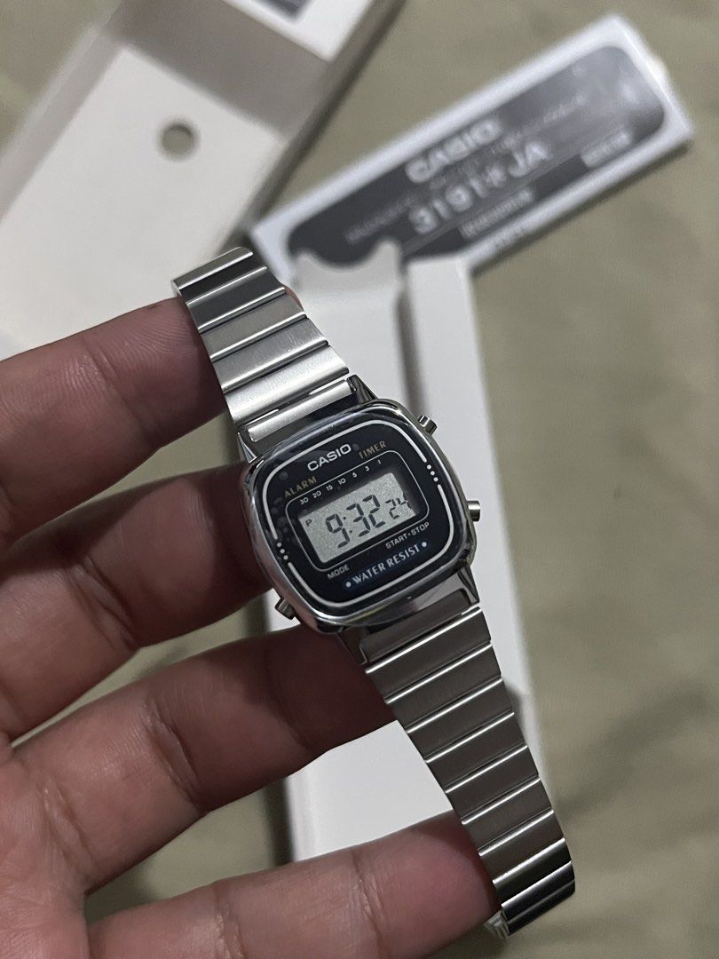 CASIO WATCH FOR WOMEN (Category: Women's Watches) located in Baguio. Submitted by annesabiniano (Listing ID 1470864033, Image 1). Description: .