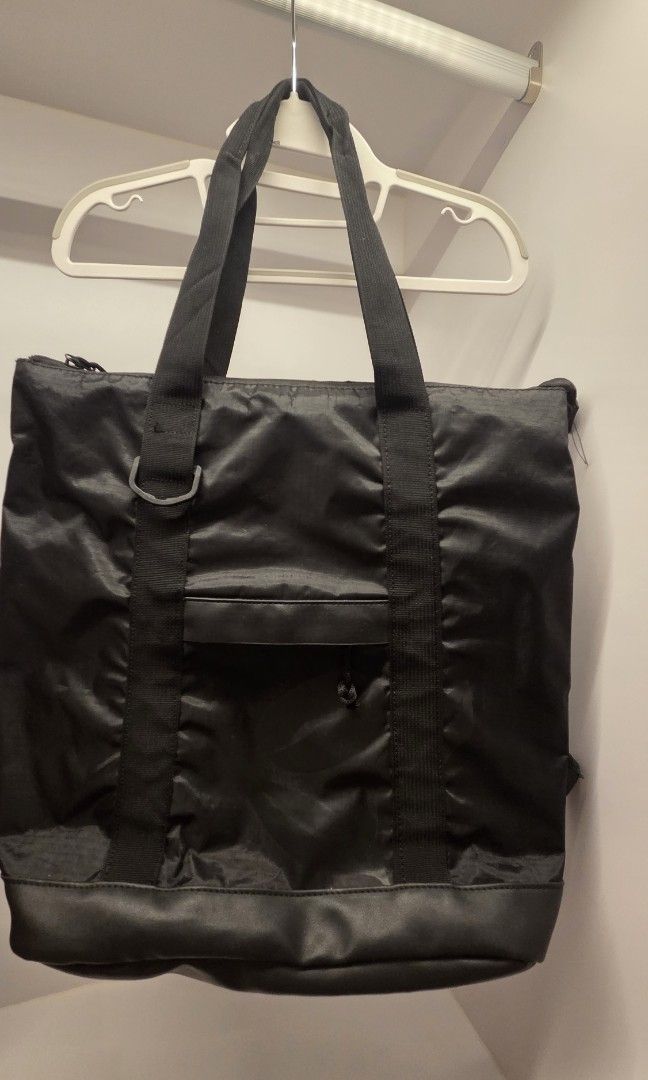 CBTL 2 way Black Backpack (Category: Backpacks) located in Mandaluyong City. Submitted by loijiminigo (Listing ID 1470816365, Image 1). Description: .