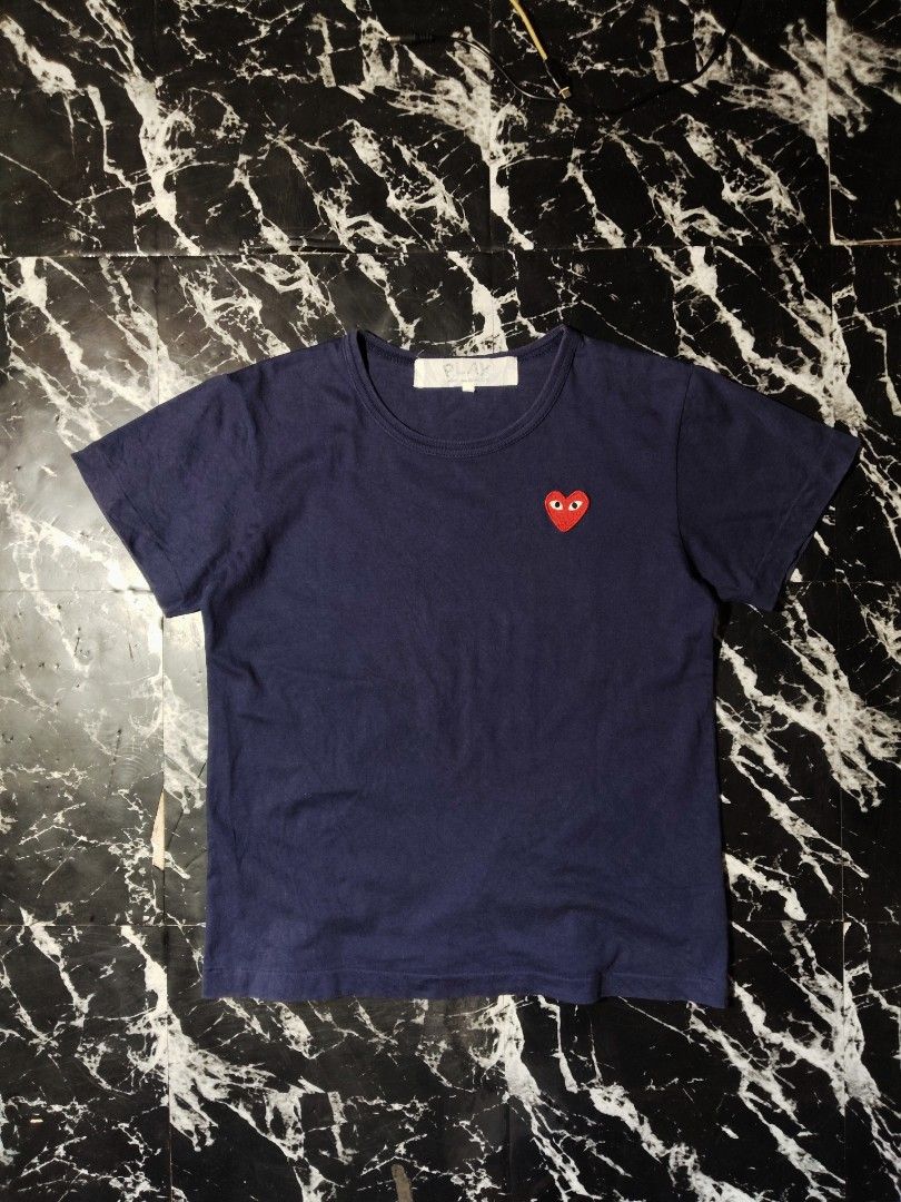 CDG PLAY SHIRT (Category: Shirts) located in Hinigaran. Submitted by formalwear.ph (Listing ID 1470748776, Image 1). Description: WTS 📌📌📌 •(CDG PLAY SHIRT)• •Excellent Condition •Size-S •Dimes- 18 by 23 •Cr -9.5/10 •Flaws- None •Washed ✅ •Color may vary due to lightings •Very Presentable to weaR PHP 📥+ sf Affordable ✅ NOTE : If interested kindly message me directly bcause my account is underlimit for sending message request and also sometime 