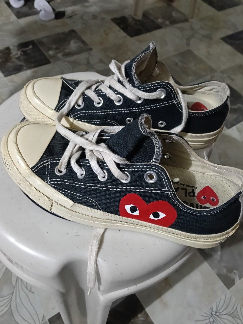 CDG play X Converse (Category: Sneakers) located in Zamboanga. Submitted by khoyz (Listing ID 1470765731, Image 1). Description: CDG Play x converse size 36.5.