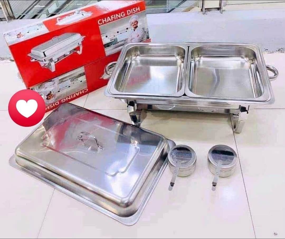 Chafing dish 12L double pan (Category: Cookware & Accessories) located in Manila. Submitted by lyfrancois14 (Listing ID 1470931008, Image 1). Description: .