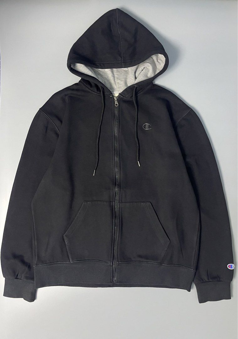 Champion Zip up Hoodie (Category: Coats, Jackets and Outerwear) located in Balanga. Submitted by itzmecelestial (Listing ID 1470888339, Image 1). Description: 🌸 CHAMPION ZIP UP HOODIE Size: L Dimes: 23x26 Color rate:10/10 I think ganyan talga pagka black nya 𝑴𝑶𝑷: GCash 𝑴𝑶𝑫: Jnt ONLY -NO COD/NO COP | PAYMENT FIRST POLICY. -No rush shipping. -No deleting/editing of bids, No return/No exchange mag basa muna before buying! -Strictly no cancell