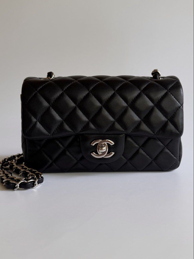 Chanel Mini Rectangular Flap in Black Lambskin with Silver Hardware (Series 21) (Category: Luxury Bags & Wallets) located in Quezon City. Submitted by lian_closet (Listing ID 1470757331, Image 1). Description: Chanel Mini Rectangular Flap in Black Lambskin with Silver Hardware (Series 21) Best Price: ₱184,000.