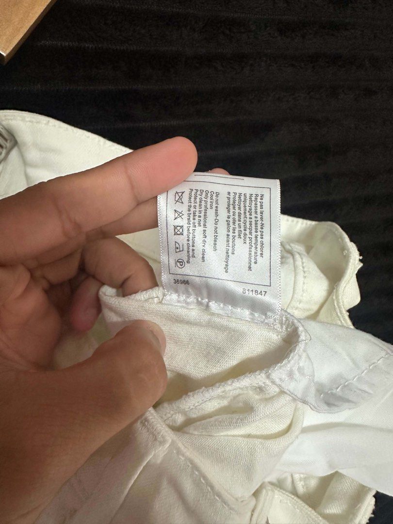 Chanel white women shorts (Category: Shorts) located in Makati City. Submitted by jrnhnnh3047116 (Listing ID 1470781857, Image 2). Description: .