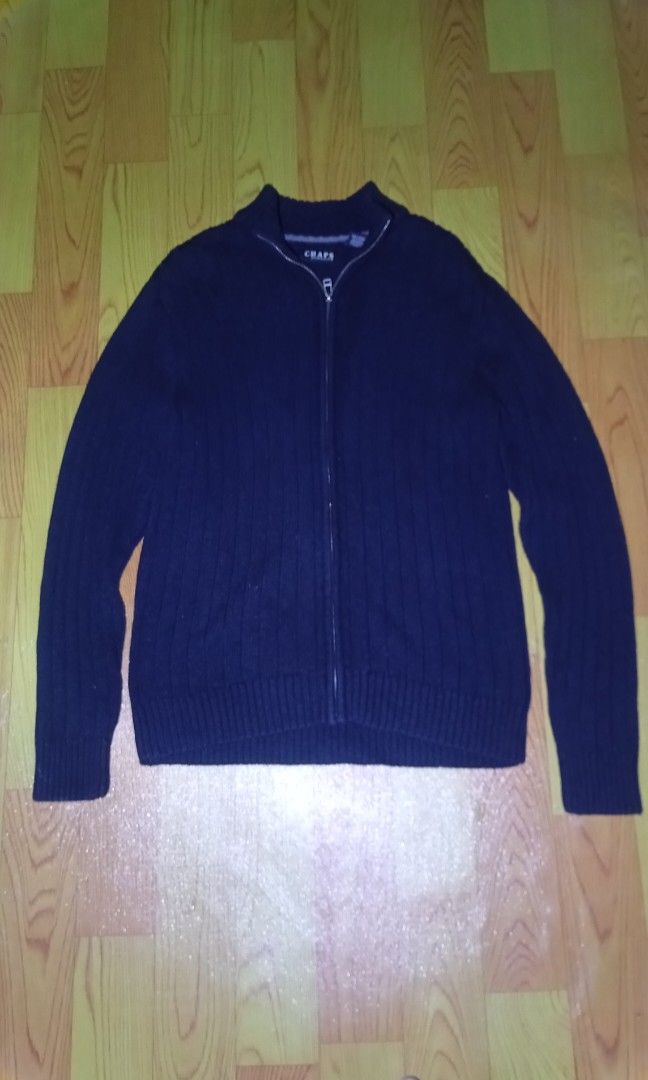 Chaps full zip knitted sweater (Category: Coats, Jackets and Outerwear) located in Manila. Submitted by mojonarchives (Listing ID 1470745316, Image 1). Description: Chaps full zip knitted sweater Size:Small Dimes:W20xL28 Sleeves:27 inches Colorate 9.5/10 Delivery Every Saturday 🙏 MOP Gcash 📬 MOD Jnt Express.