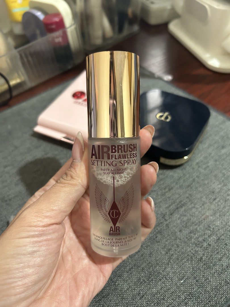 Charlotte tilbury setting spray (Category: Makeup) located in Manila. Submitted by prelovedtin.1016 (Listing ID 1470788324, Image 1). Description: 85% full. Rfs: I prefer one size powder meltp.