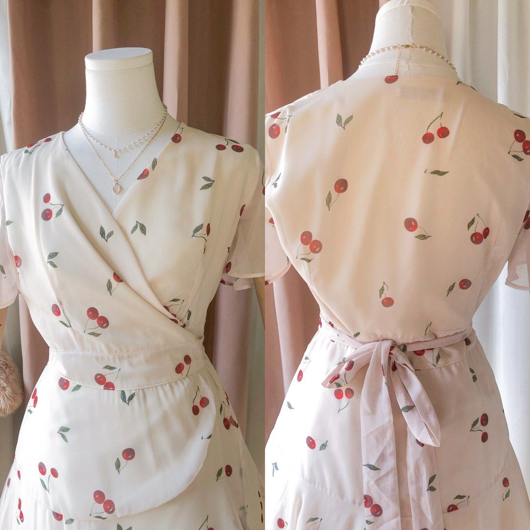 Chiffon Cherry Print Wrap Dress (Category: Dresses) located in Calamba. Submitted by Ashantyscollezion (Listing ID 1470785689, Image 2). Description: ✏️ 𝘒𝘪𝘯𝘥𝘭𝘺 𝘕𝘰𝘵𝘦: - 𝘗𝘭𝘦𝘢𝘴𝘦 𝘤𝘩𝘦𝘤𝘬 𝘢𝘭𝘭 𝘥𝘦𝘵𝘢𝘪𝘭𝘴 𝘪𝘯 𝘵𝘩𝘦 𝘤𝘢𝘱𝘵𝘪𝘰𝘯𝘴. - 𝘋𝘪𝘮𝘦𝘯𝘴𝘪𝘰𝘯𝘴 𝘢𝘭𝘳𝘦𝘢𝘥𝘺 𝘰𝘯 𝘵𝘩𝘦 𝘱𝘩𝘰𝘵𝘰. -𝘱𝘦𝘵𝘵𝘪𝘤𝘰𝘢𝘵, 𝘳𝘪𝘣𝘣𝘰𝘯 𝘢𝘯𝘥 𝘰𝘵𝘩𝘦𝘳 𝘴𝘵𝘺𝘭𝘪𝘯𝘨 𝘪𝘵𝘦𝘮𝘴 𝘢𝘳𝘦 𝘯𝘰𝘵 𝘪𝘯𝘤𝘭𝘶𝘥𝘦𝘥. 𝘍𝘰𝘳 𝘧𝘭𝘢𝘸𝘴 𝘢𝘯𝘥