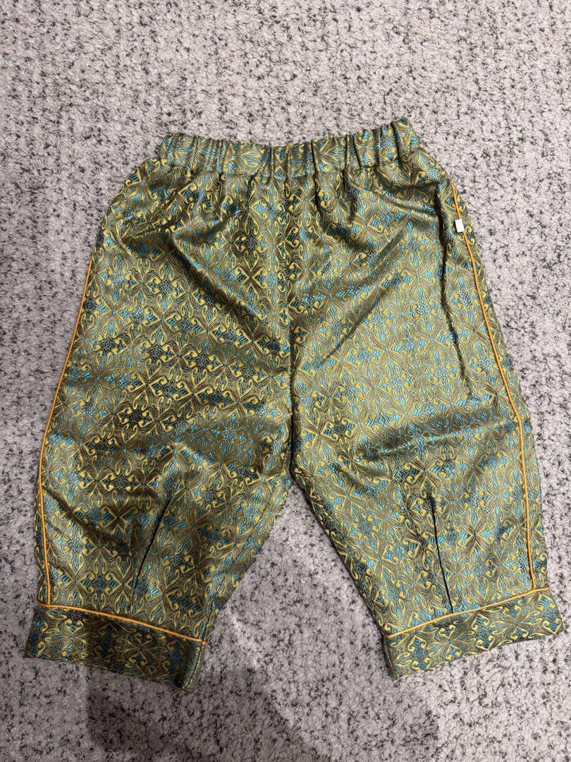 Chinese / Hanfu for Baby Boy (Category: Babies & Kids Fashion) located in Taguig. Submitted by cy326 (Listing ID 1470875556, Image 3). Description: •Traditional Chinese Hanfu Set for baby boy • Size: 80 • Color: Gold Green • Inclusions: White inner buttoned top, beaded outer layer, pants, and cap • Original price at PHP 1,490 • BRAND NEW • Taguig City RFS: Extra Message for more details! .