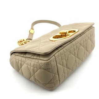 (Category: ) located in . Submitted by theholidayshopper (Listing ID 1470912019, Image 1). Description: .