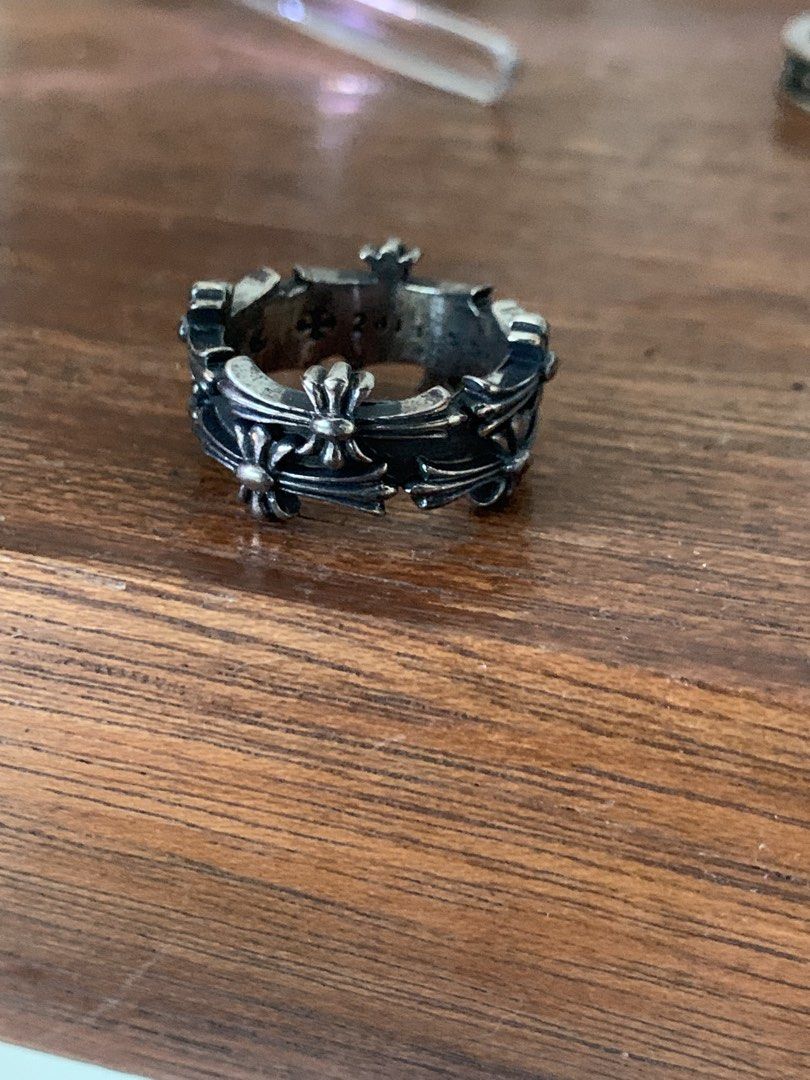 Chrome Hearts Ring silver sterling 925 (Category: Rings) located in Manila. Submitted by vintaurafindsco. (Listing ID 1470768558, Image 1). Description: .