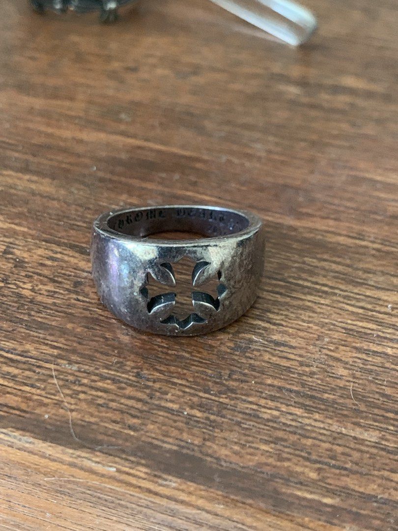 Chrome Hearts Ring silver sterling 925 (Category: Rings) located in Manila. Submitted by vintaurafindsco. (Listing ID 1470768618, Image 2). Description: .