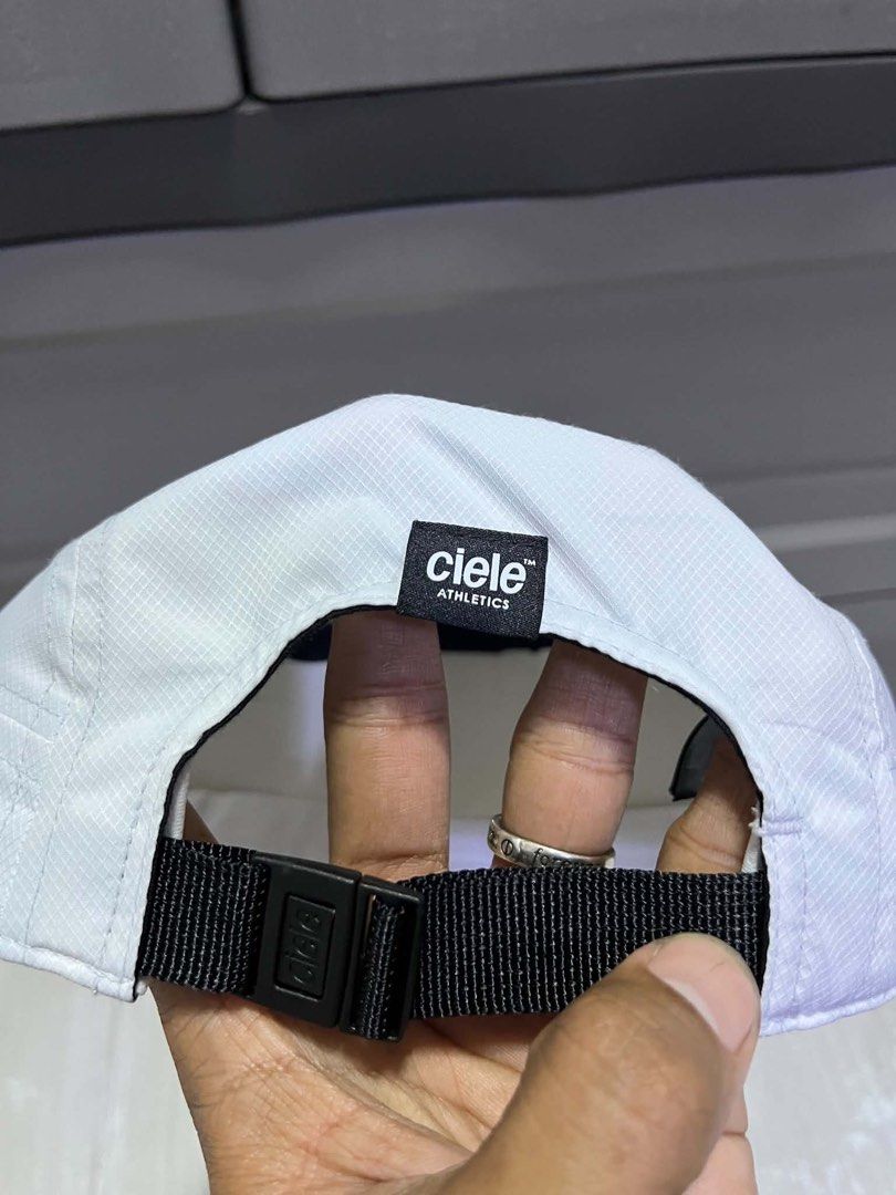 ciele gocap classic 5panel hat packable FW25 (Category: Caps & Hats) located in Manila. Submitted by ownywest833 (Listing ID 1470911700, Image 3). Description: bnew.
