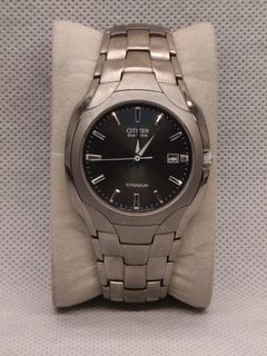 (Category: ) located in . Submitted by timepiece-and-co (Listing ID 1470909373, Image 1). Description: .