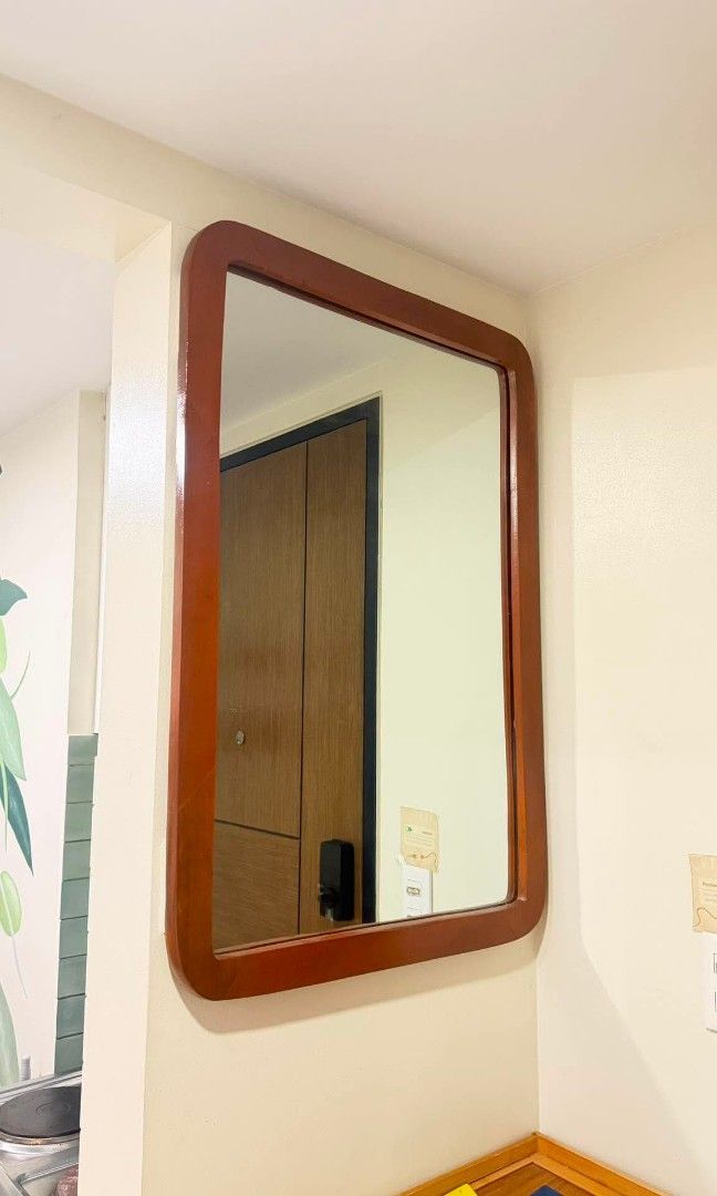 Classic Wooden Frame Mirrors (Category: Mirrors) located in Manila. Submitted by gelie0917 (Listing ID 1470786014, Image 3). Description: ❗❗PLEASE READ BEFORE SENDING US A MESSAGE ❗❗ For faster response: We're currently unable to reply here due to limited replies on the CaroUsell app. Please m3ssage us on Vlb3r: *O*9*0*6*5*7*1 *8*6*0*6* (pls remove the asterisks) Or visit our F@ceb00k p@ge **PHILANJ MIRRORS* ** Thank you for understanding! via La