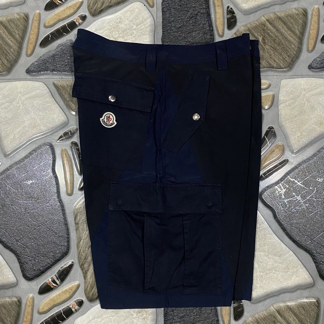 Moncler cargo shorts multipocket! (Category: Luxury Apparel) located in Sorsogon. Submitted by jerome_ignacio (Listing ID 1470883245, Image 3). Description: Moncler cargo shorts multipocket! Good as new condition size 2 medium 30 to 32 waist 21 length 12 hem - Actual Photo Posted. Not Affiliated with or promoting any brands. All trademark belongs to rightful owner..