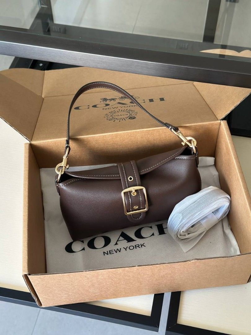 Coach Abbie (Category: Shoulder Bags) located in Mandaluyong City. Submitted by modamuseph (Listing ID 1470883348, Image 2). Description: .