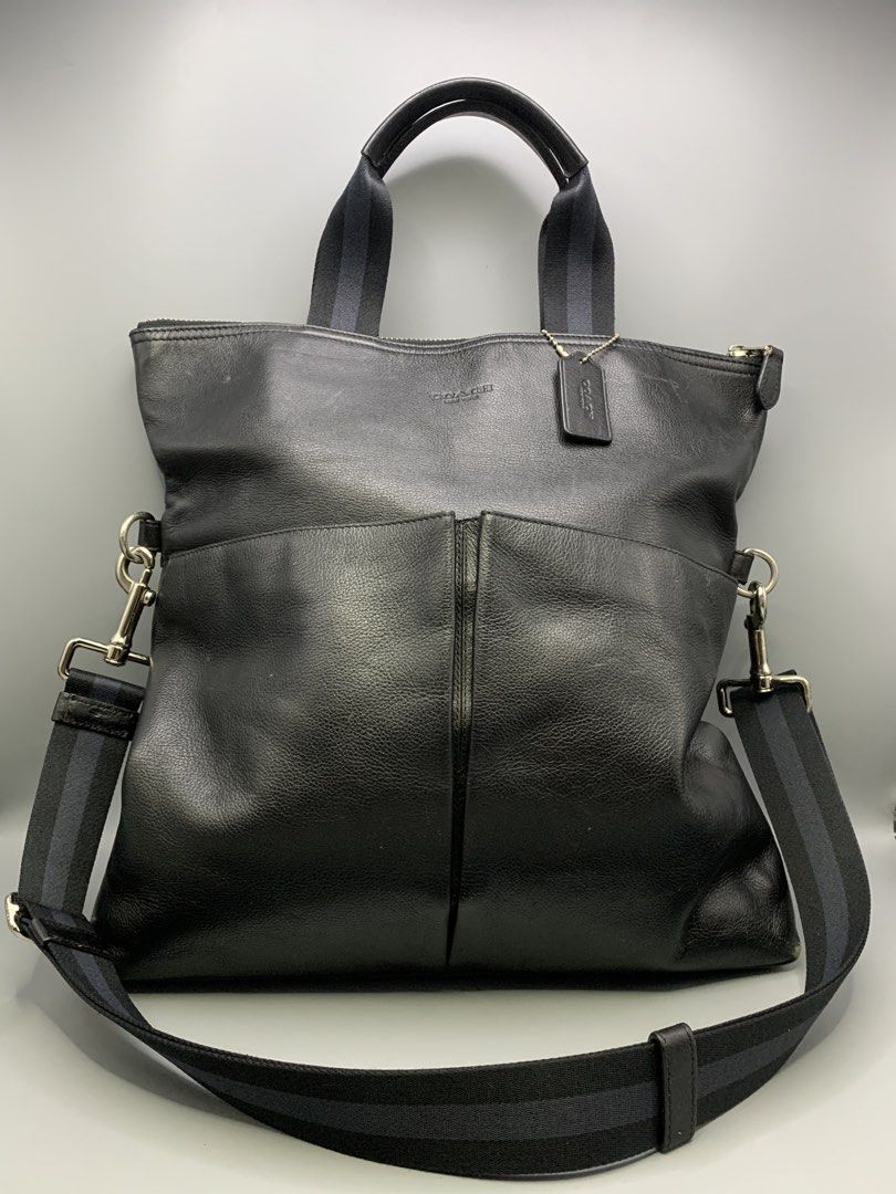 Coach Charles Foldover Sling&Tote Bag (Category: Tote Bags) located in Bulacan. Submitted by ridersthrift_ph (Listing ID 1470840407, Image 2). Description: Coach Charles Foldover Tote Authentic Two Way Leather Like New Condition Sign of usage check flicks for details Gcash or Bank Payment Bulacan 📍.