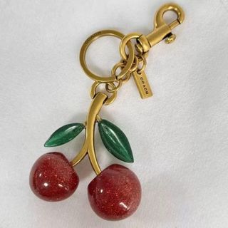 (Category: ) located in . Submitted by pinkykeenshop (Listing ID 1470931959, Image 1). Description: .