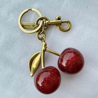 (Category: ) located in . Submitted by pinkykeenshop (Listing ID 1470932003, Image 1). Description: .